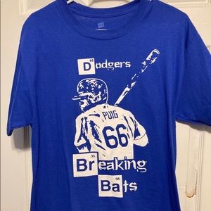 Los Angeles Dodgers Yasiel Puig Breaking Bats Shirt Medium